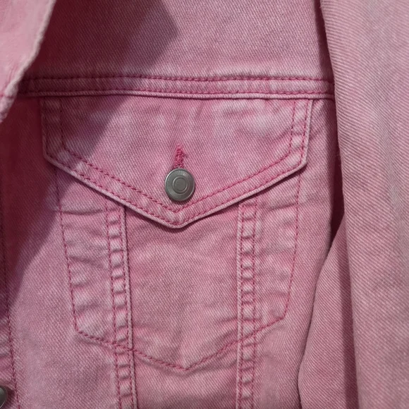 No Boundaries Cropped Raw-edge Pink Acid Wash Button Front Denim Jacket size M - Picture 7 of 14